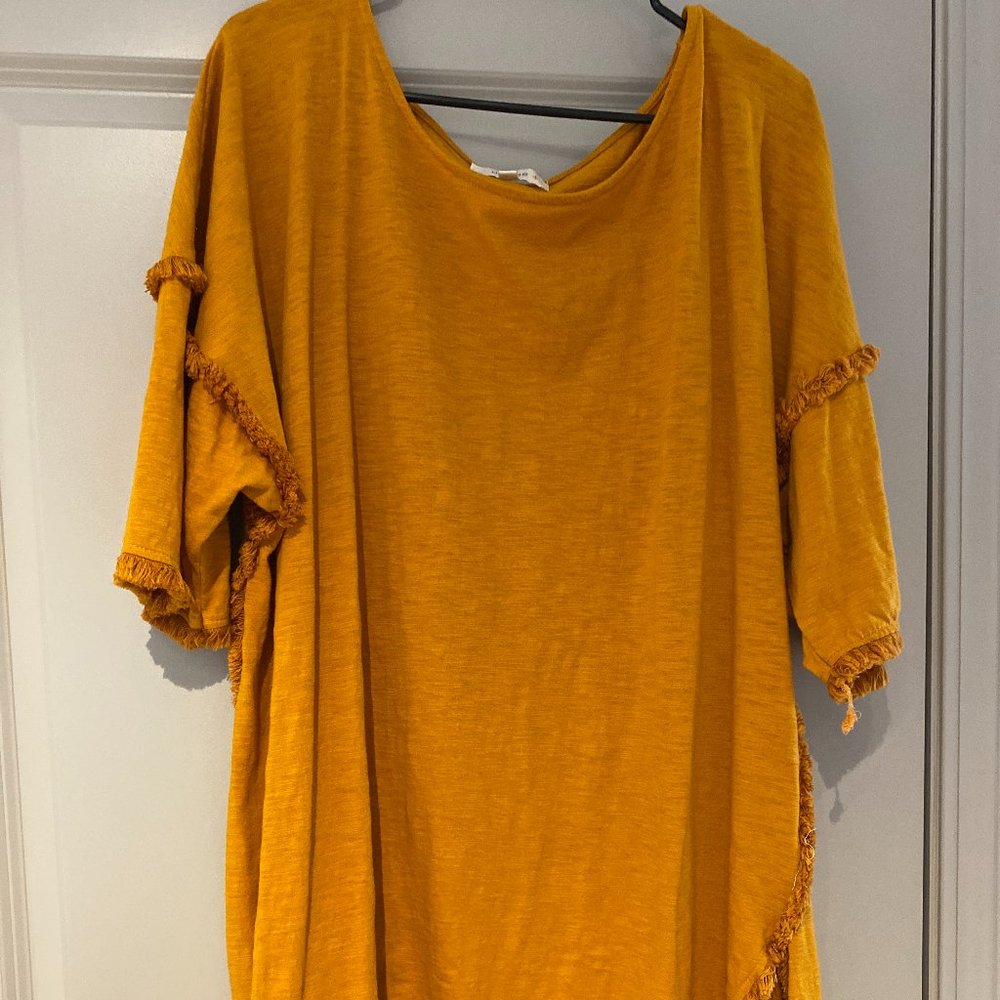 Boutique tunic top